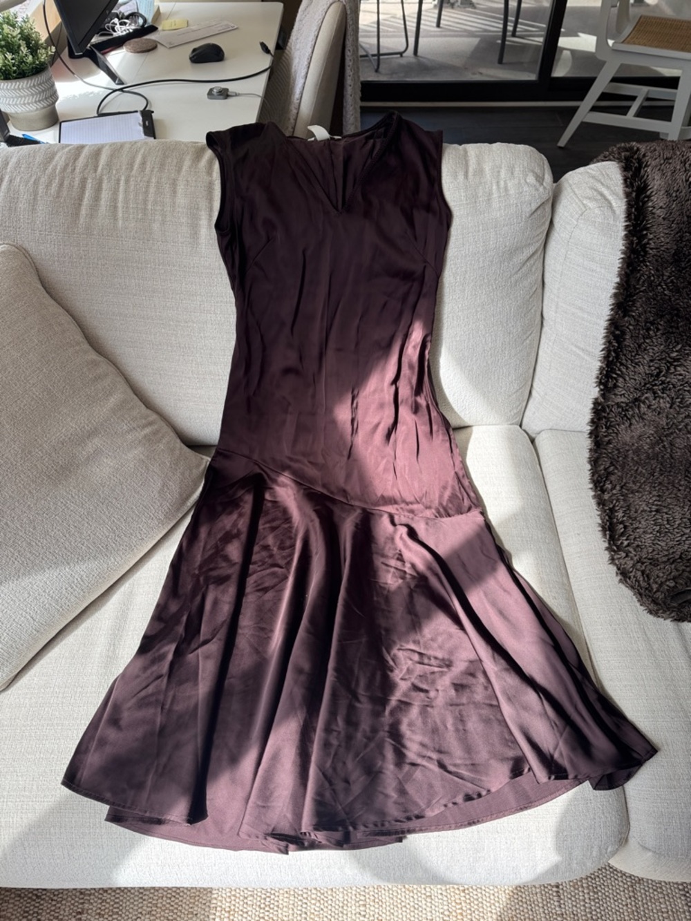 Women’s H&M V-Neck Maxi Dress in Chocolate